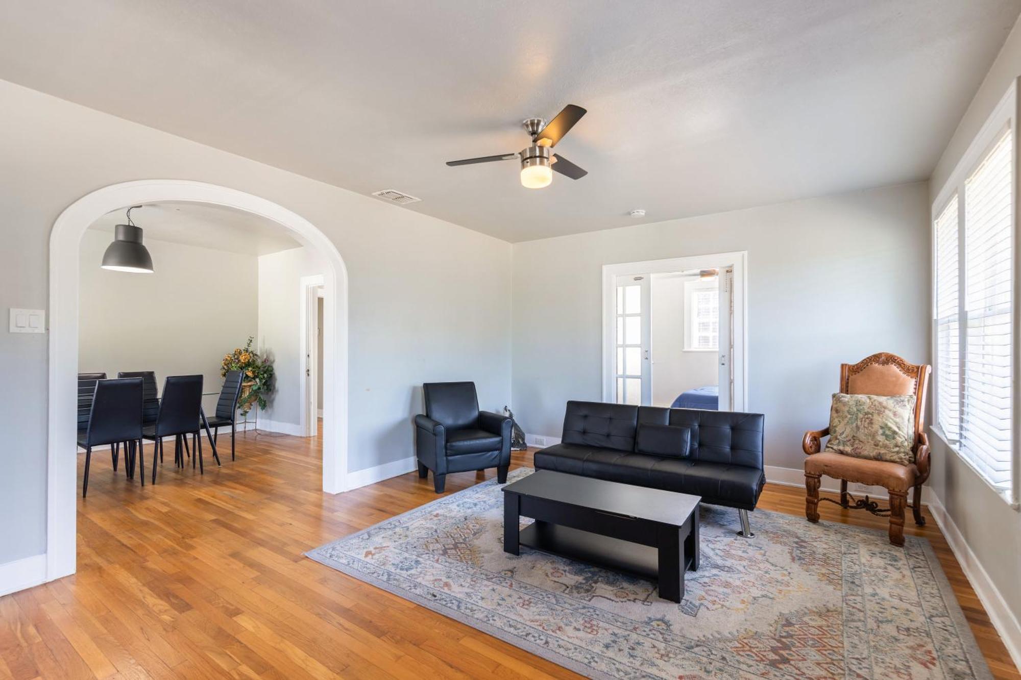 Luxurious 3 Bedroom Near Downtown And Convention Center San Antonio Extérieur photo